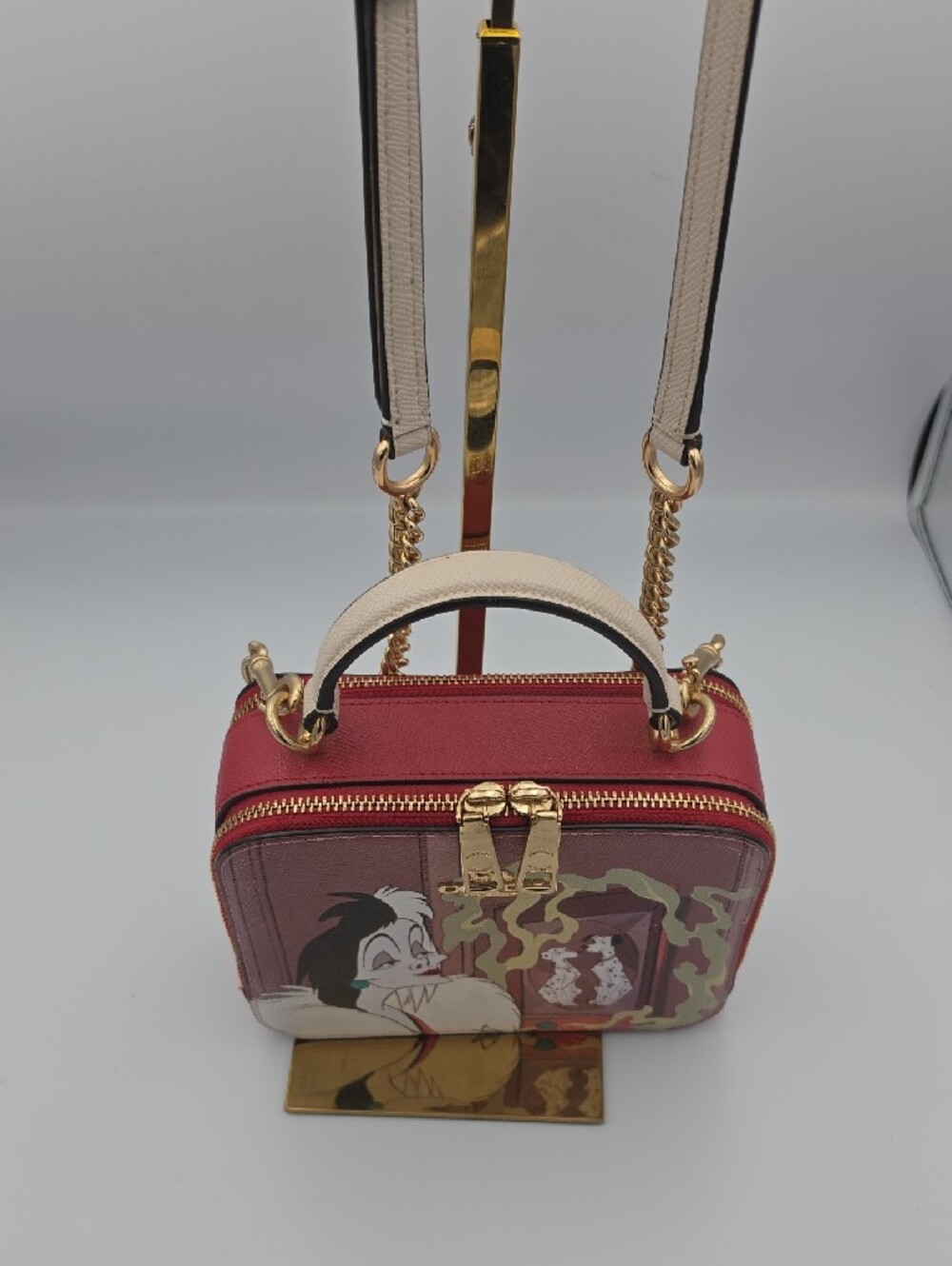 Coach X Disney Collab Cruela Limited Edition Lunch Box Small Crossbody (NWOT)❤️✨ - Picture 5 of 16